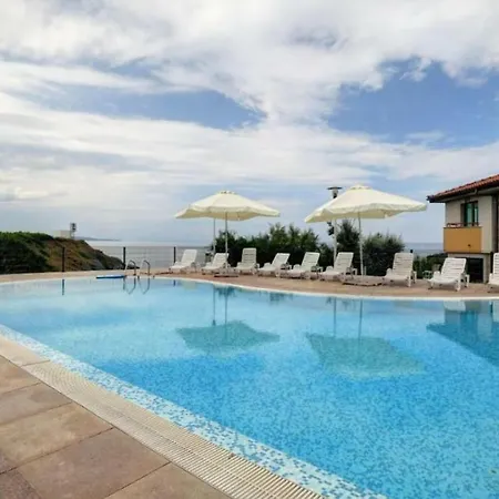Complex - Lalov Egrek Apartamento